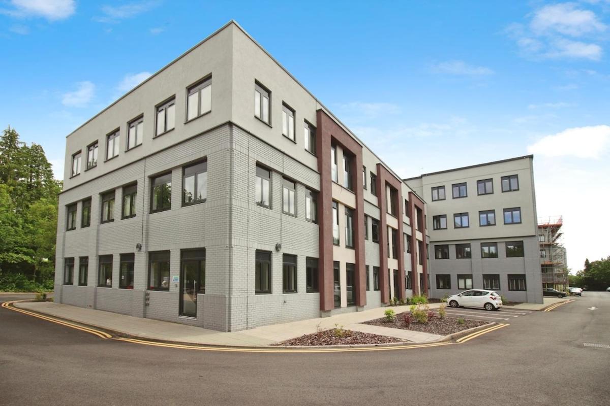 Modern Comfort 1 Bed Apartment Broadoaks, Sulihull Solihull Exteriör bild